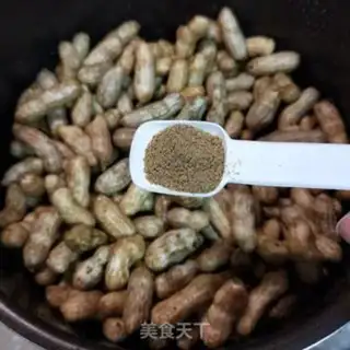 Make Salt-water peanuts step 3
