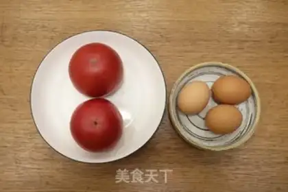 Make Tomato fried eggs step 0