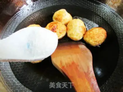 Make Curry fried eggs step 6