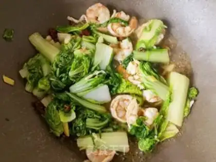 Make Shrimp sprouts step 11