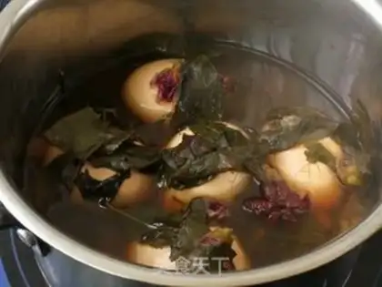 Make Roses and tea eggs step 6