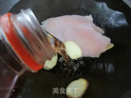 Make The raw chicken chest salad step 2