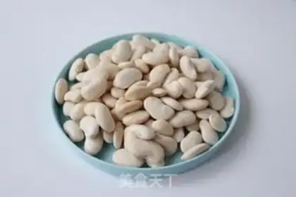 Make Plum white beans step 1