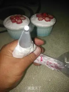 Make Strawberry brownies step 16