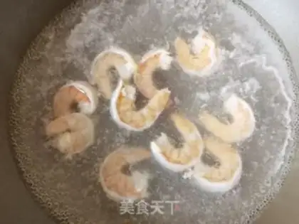 Make cucumber shrimp step 3