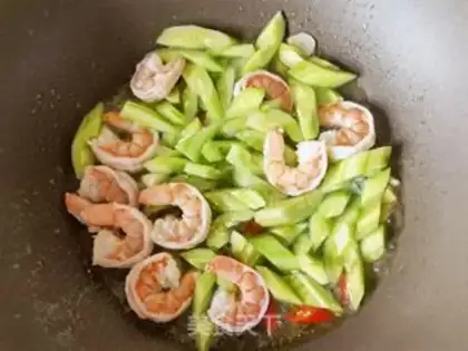 Make cucumber shrimp step 12