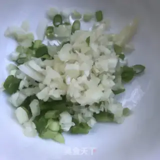 Make Garlic and acne step 4