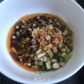 Make Garlic and acne step 5