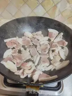 Make Five flowers and sour sauce step 6