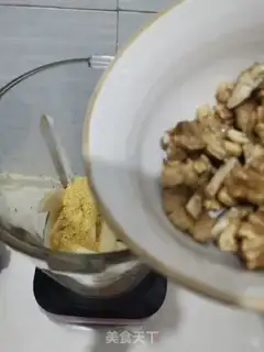 Make Pumpkin walnuts step 4