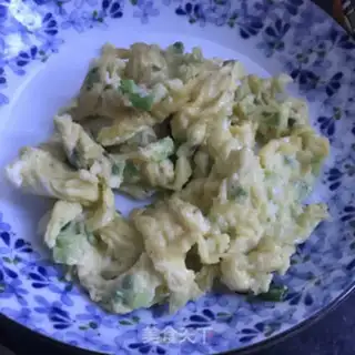Make cucumber fried eggs step 7