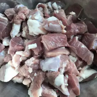 Make Spicy roasted lamb step 1
