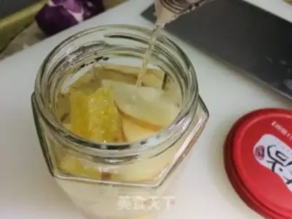 Make Apple vinegar step 4