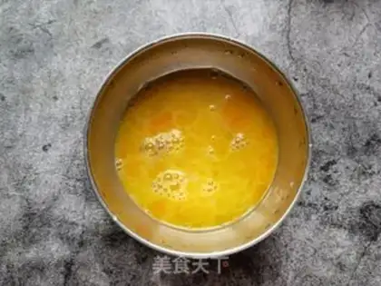 Make Scrambled goose eggs step 3