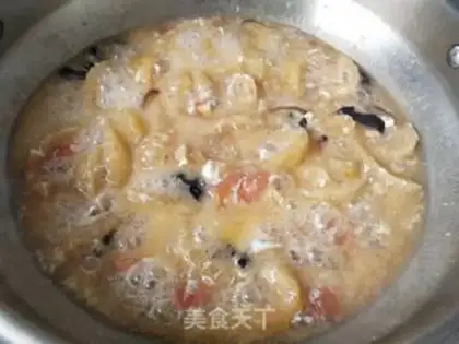 Make Piggy-skin spicy soup step 10