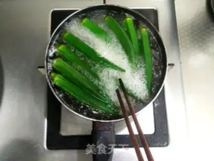 Make The spleen is wet to make the sunflower step 5