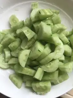 Make Cucumber Sydney Juice step 1