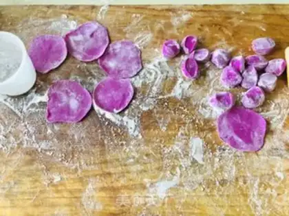 Make A fish dumpling step 16