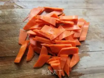 Make Carrot and crotch step 0
