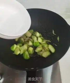 Make Smelt fried eggs step 6
