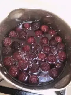 Make Mango milkshake and fruit step 1