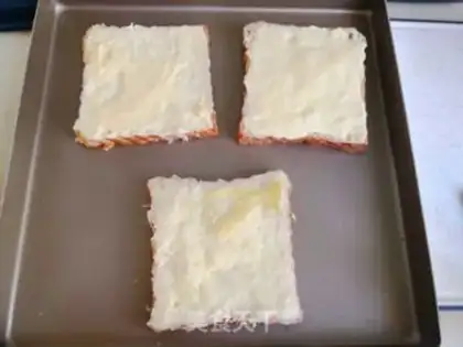 Make ♪ Rock-burn cheese toast ♪ step 3