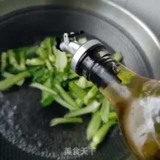 Make Spicy chicken caterpillar step 4