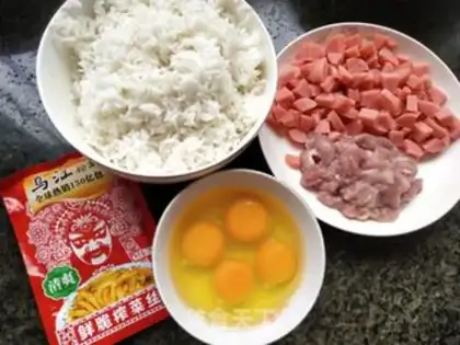Make Squeeze meat and rice step 0