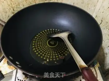 Make Cheese and tomato noodles step 2