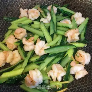 Make cucumber shrimp step 5