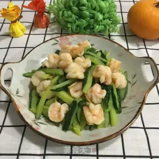 Make cucumber shrimp step 6