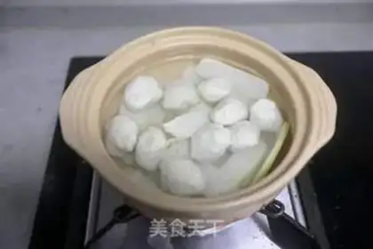 Make Fish pasteball soup step 3