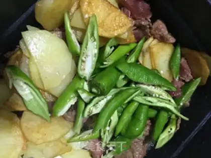 Make Beef potatoes, peppers step 2
