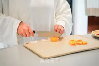 Make The gold spoon step 2