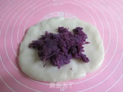 Make The potato pastry step 12