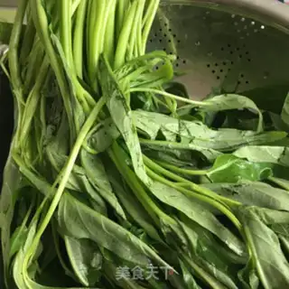 Make Garlic cabbage step 0