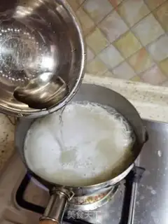 Make Onion noodles step 7