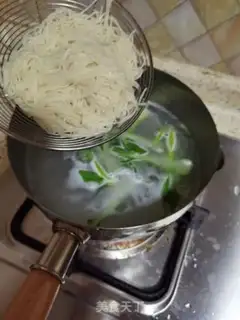 Make Onion noodles step 8