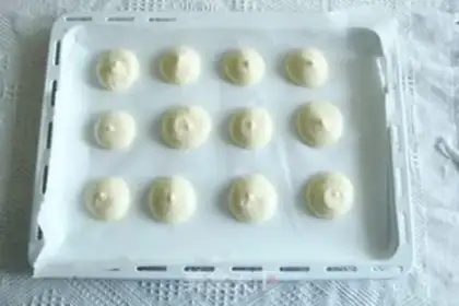 Make No water, no snow cake step 6