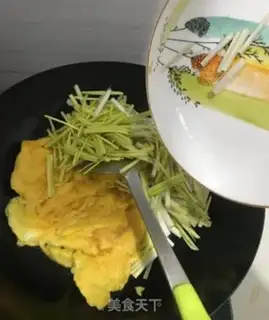 Make Sour eggs step 1