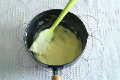 Make No water, no snow cake step 10
