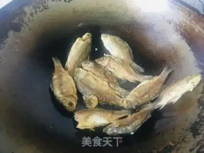 Make Wild fish soup step 2