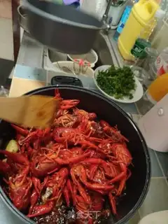 Make Spicy lobster step 10