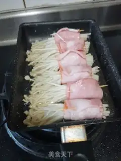 Make Bacon pins and mushrooms step 7