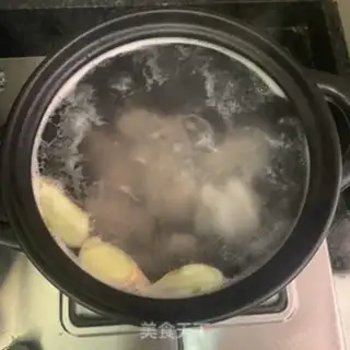 Make Pooh step 4
