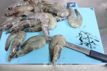 Make Shrimp from the pond step 2