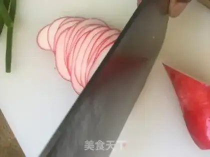 Make Pickled radish step 1