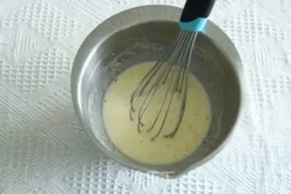 Make Blueberry yogurt cake step 2