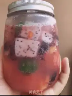 Make Hand-to-hand fruit tea step 3