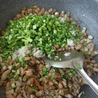 Make Porridge and garlic sauce step 18